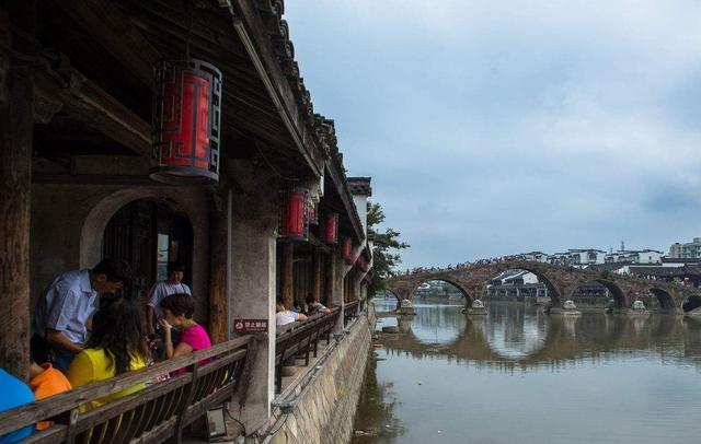 逃离空旷大街4